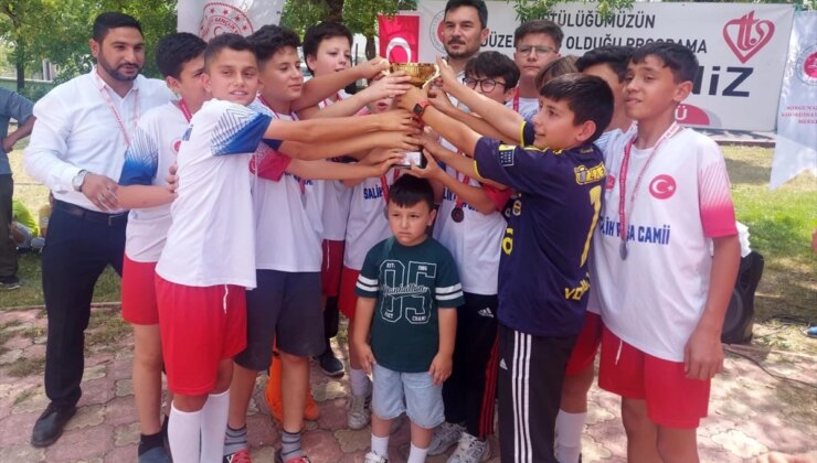 Yaz Kur’an Kursları Futbol Turnuvası Tamamlandı