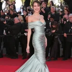 Dilan Çiçek Deniz Cannes Film Festivali’nde yeni pixie saç modeliyle dikkat çekti